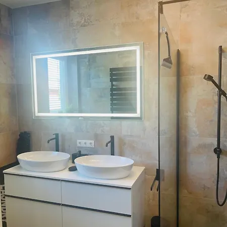 Apartment Luxuswohnung In *
